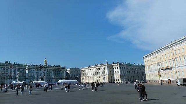 прогулка пешком.