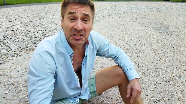 Шуточный стих "Сандалька" - автор Игорь Тютюкин