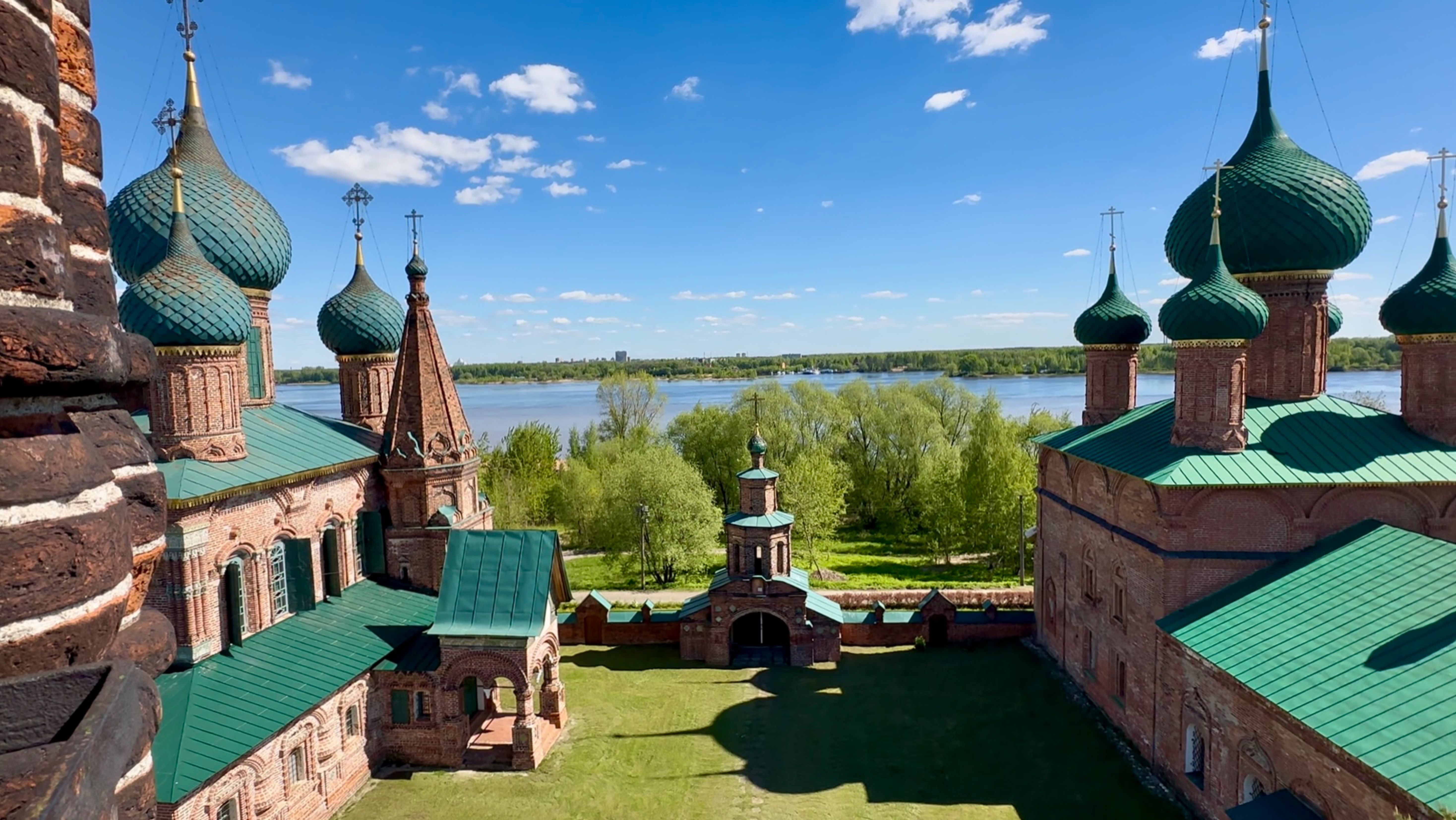 Храмовый комплекс в Коровниках г.Ярославль 22.05.25