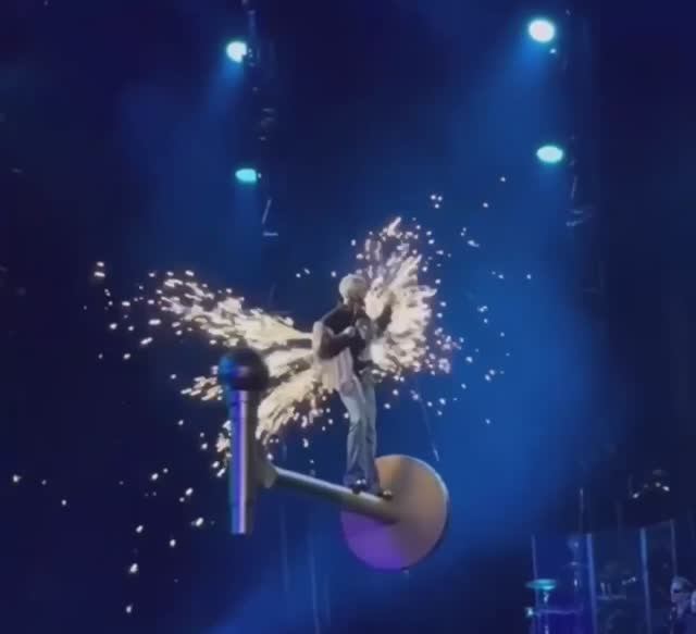 Сгорел на работе!