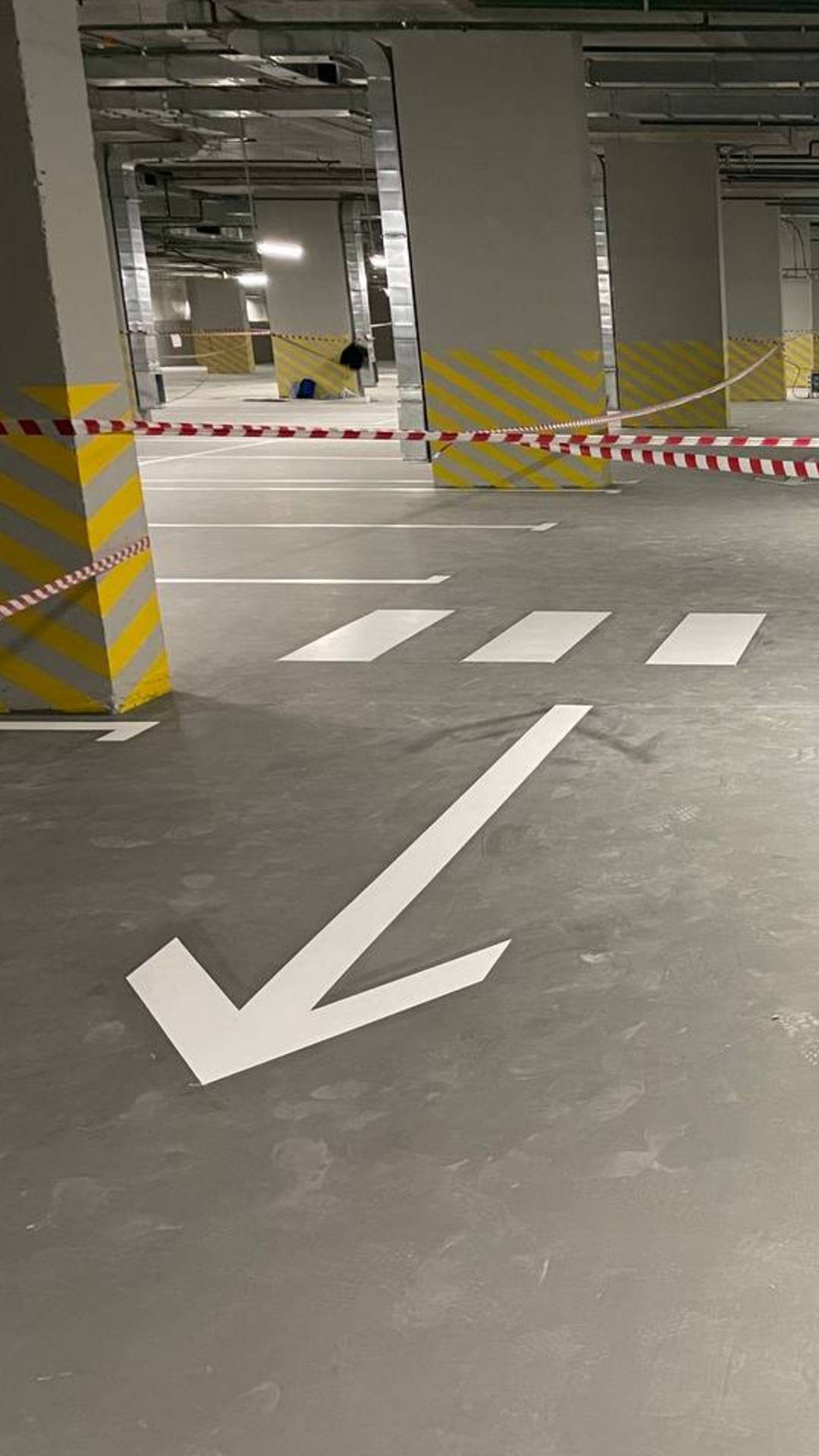 Разметка паркинга. Результат спустя 2,5 года.