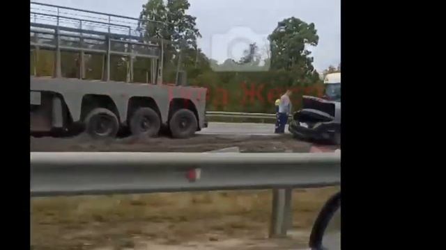 В Тульской области столкнулись фура и легковушка