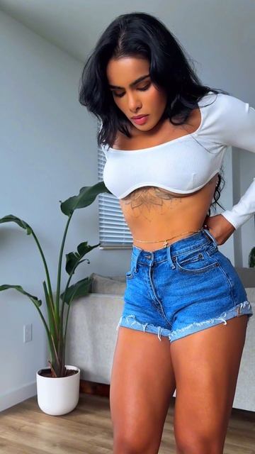 g5Etk0F2_y4 - Outfit of the Day - Fashion Style #fashion #style #shorts