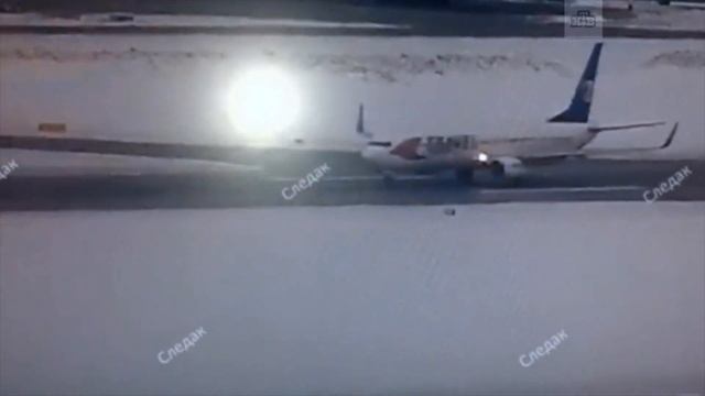 ЧП 13.01.2019: Боинг выехал с полосы в снег в аэропорту Шере