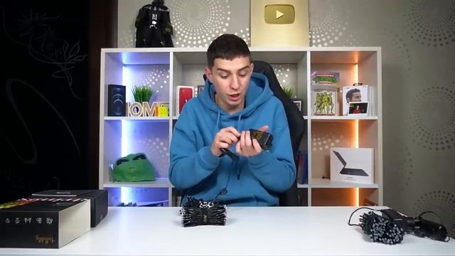 ГЛЕНТ КАК Я РИСУЮ НА ЁЛКЕ ! Обзор на УМНУЮ ГИРЛЯНДУ Twinkly !