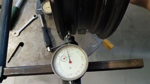 Правка колеса от BMW R 1250 GS.