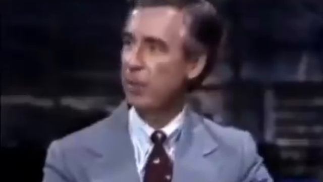 1980 год. Американский писатель Фред Роджерс предупреждал общество о трансгендеризме.