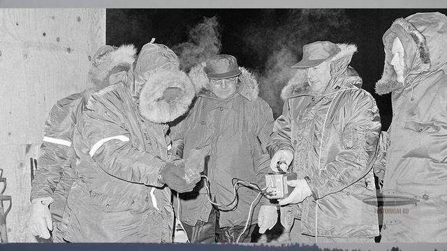 Как Американцы на Гренландию ядерные бомбы сбросили. ?