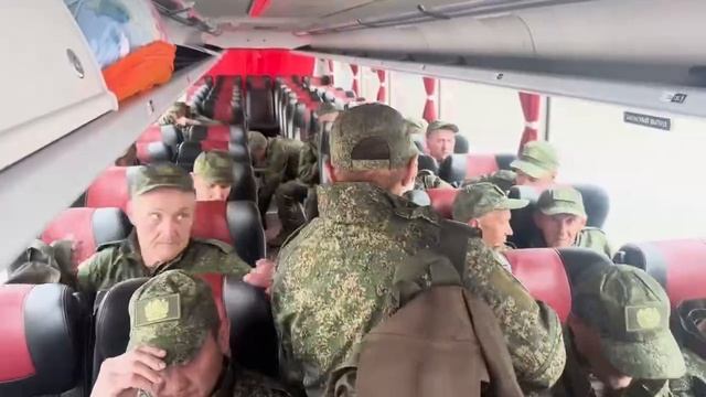 ‼️🇷🇺 Кадры с российскими бойцами, вернувшимися из украинского плена
▪️В результате второго…🔽🔽🔽
