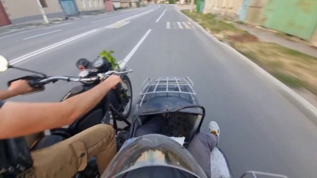 Мотоцикл Днепр МТ-16.
