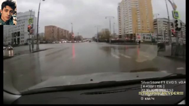 НЕ Удержался Залетел под ФУРУ!ДУРАКИ НА ДОРОГЕ!