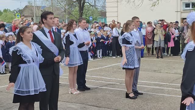 Вальс выпускников 2025