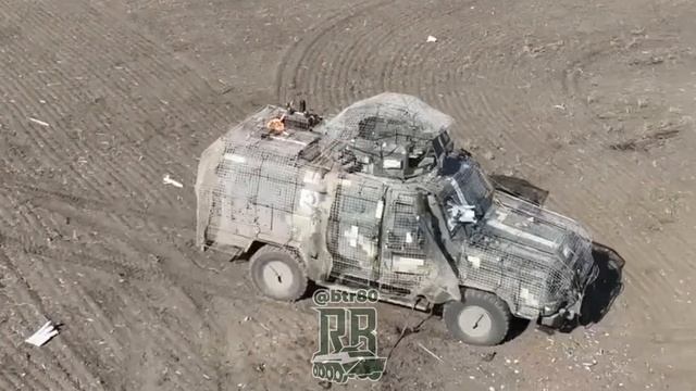 Рубрика- Трофеи группировки ЦЕНТР   Подбитая техника противника на Покровском направлении.  @btr...