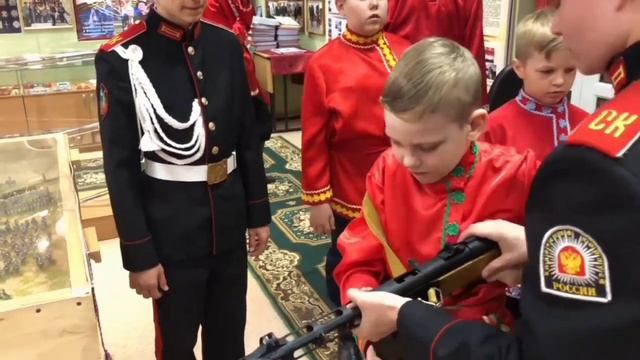 Строевая казачья песня "Шашку бери!"