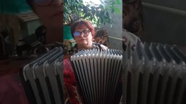 СЫНЫ ОТЕЧЕСТВА - МАРИНА ОВСЯНКИНА (БАЯН) СТИХИ НАДЕЖДЫ МЕЛЕХОВОЙ.