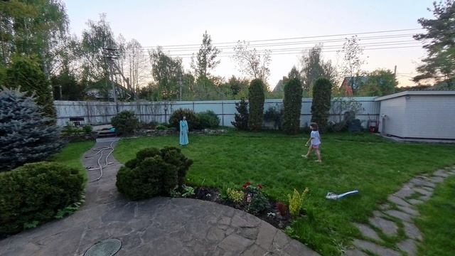 Кира и Нина