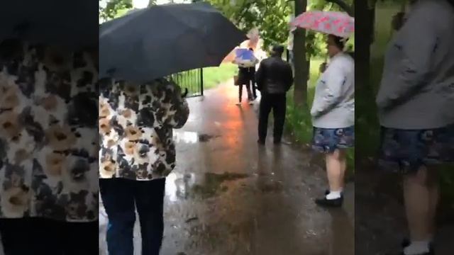 В Казани от удара молнии загорелся трамвай