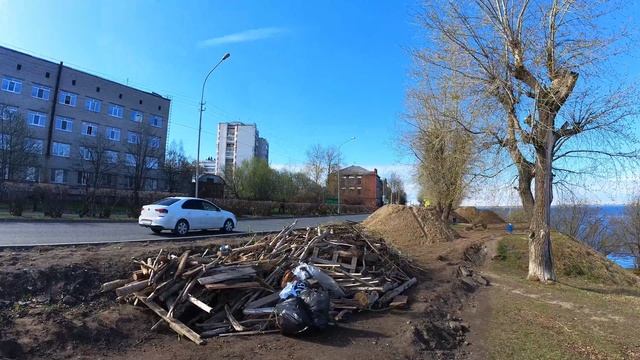 Прогулка по Архангельску. Соломбала. Гуляева. Красных Партизан. Наб. Северной Двины. 22.05.2025