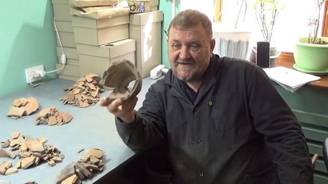 Неизвестная веская причина пробивать дно амфоры