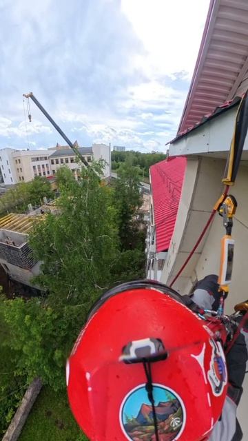 качели😄 #промальп #высотныеработы #ropeaccess #work #shortvideo #newvideo #climber