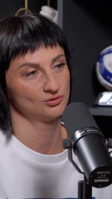 Я ХОЧУ ПОДНИМАТЬ ДЕТСКИЙ СПОРТ В КРАСНОЯРСКЕ Мария Фролова #shorts #лицаволейбола #интервью #полкаст