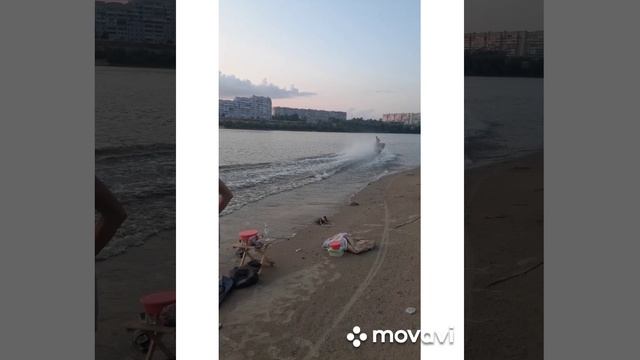 MovaviClips_Video_20250525-230355.mp4