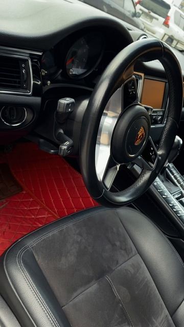 Кабриолет Porsche Boxster S