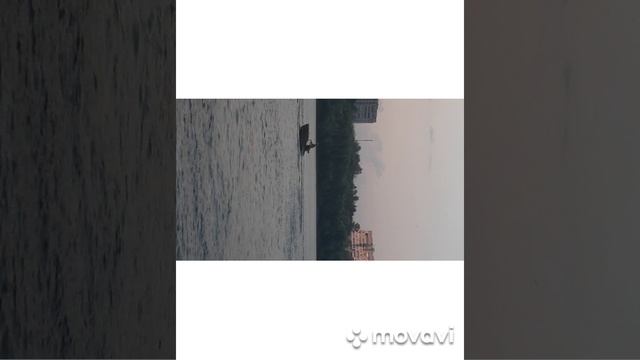 MovaviClips_Video_20250523-200730.mp4