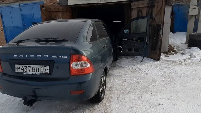 Замена штатных динамиков в Lada Priora на DL Audio Gryphon Lite 165