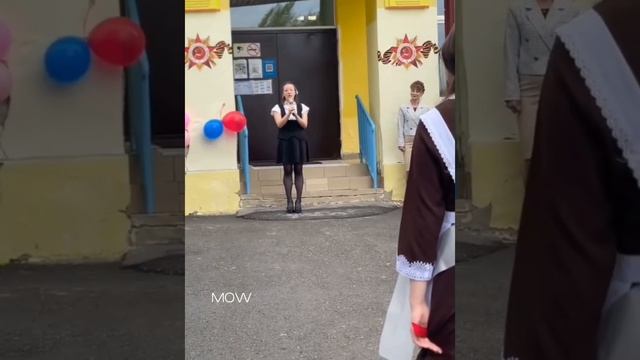 В Ян-Норвашской школе десятиклассница Мария Павлова высказалась в отношении директора