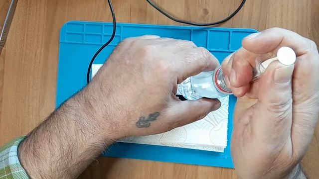 Как разобрать корпус внешнего блока питания