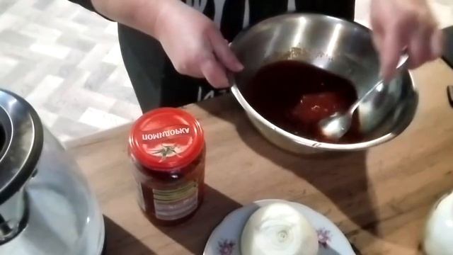 Печень куриная в томатном соусе
