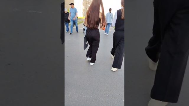 video_2025-05-25_06-09-31