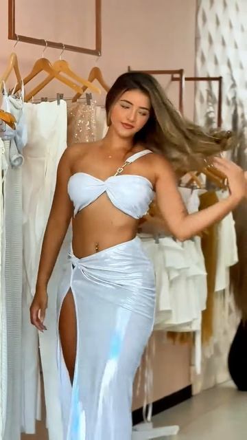 kQ6aX6GZhwg - This girl looks stunning in this dress #shorts