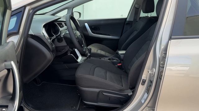 Kia Ceed II, 2012