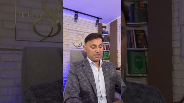 Скоро всемирный потоп.Океаны,моря выйдут из берегов.У?