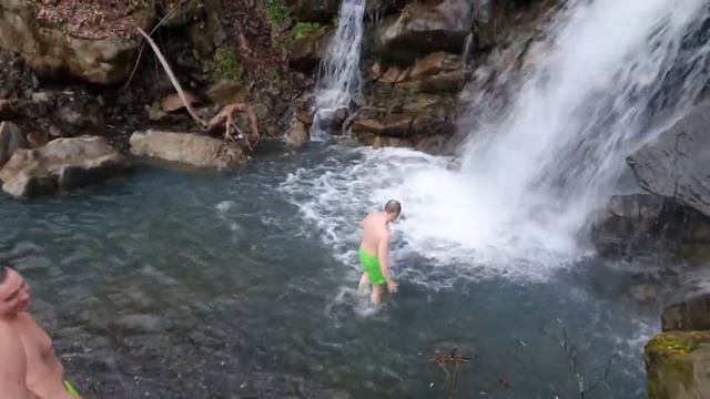 Сочи купание в водопаде март 2021