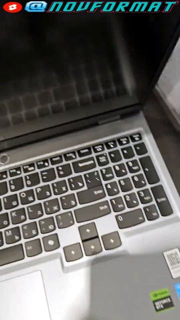 Игровой ноутбук - Lenovo LOQ 15IRX9