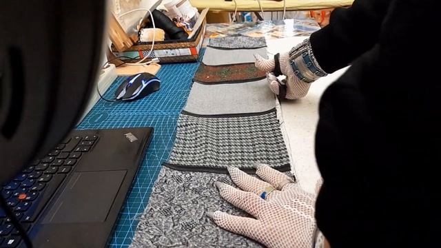 ПОКРЫВАЛО И ПОДУШКИ из брендовых пальто и костюмов. Вторичное использование.