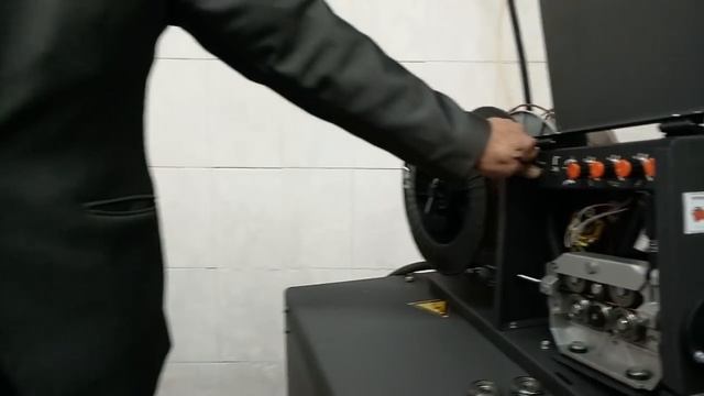 Работа на металлизаторе. Инструкция по настройке. Восстановление валов.