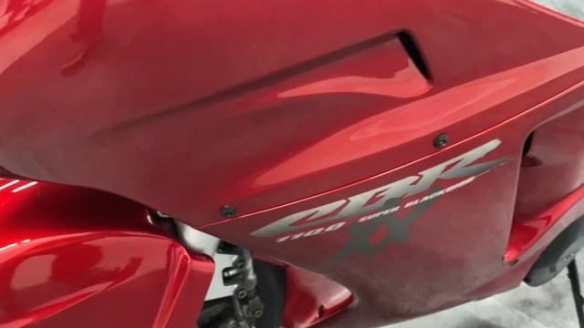 Honda CBR1100XX Blackbird 047079