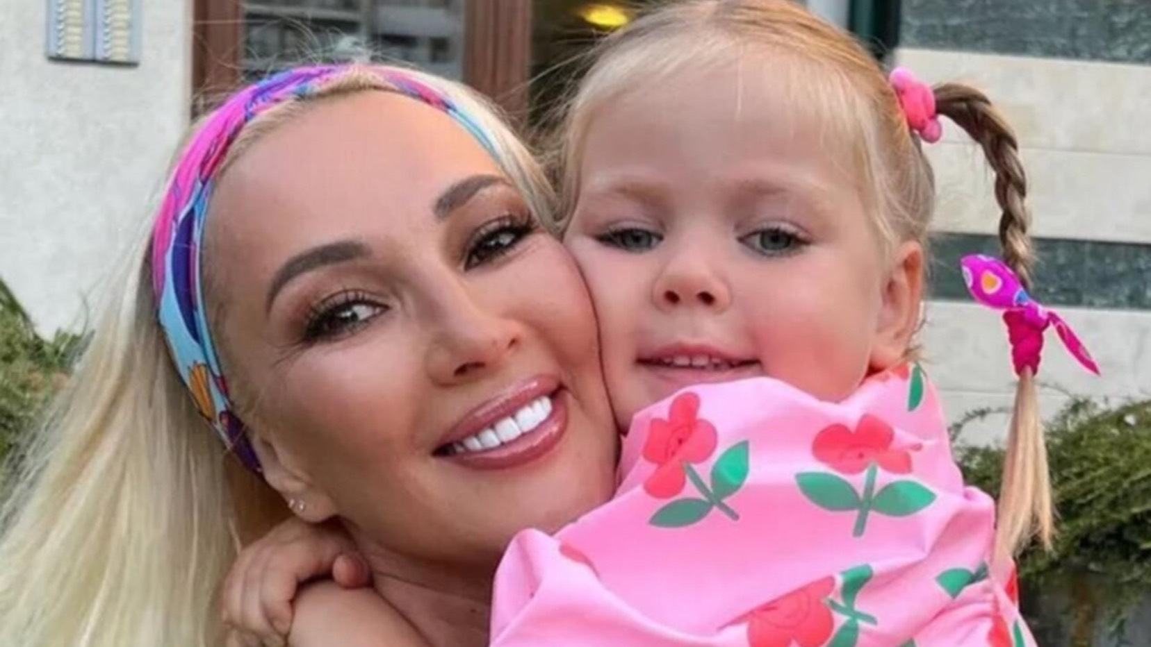 Кудрявцева показала видео с 6-летней дочерью, которая растет красавицей.