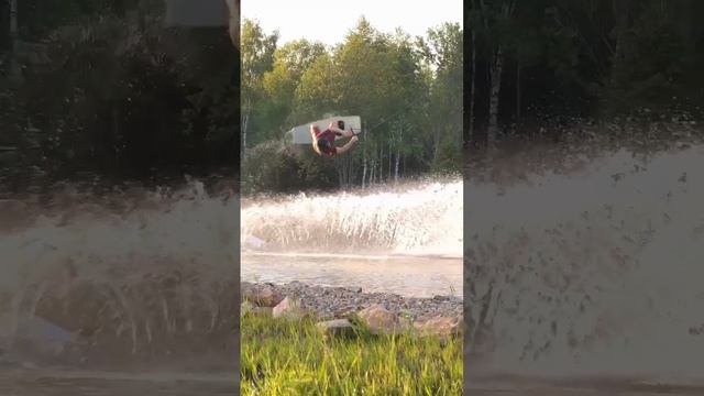Крутой водоем прошлого года. начал выполнять свое назначение. Видео от заказчика.