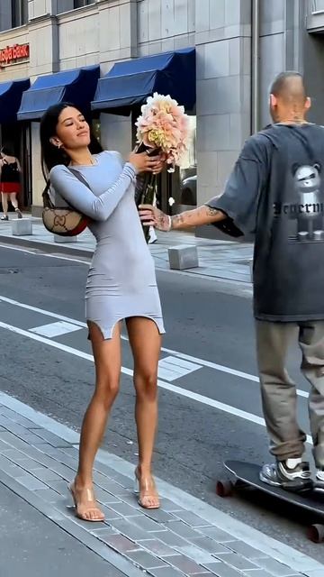 meCWTD0L8wc - Beautiful Street Fashion Outfits Style #shorts