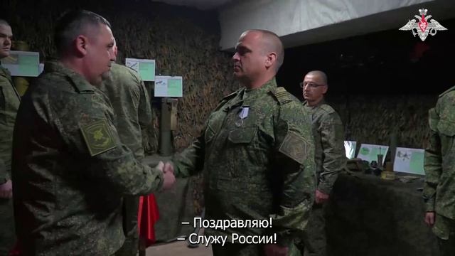 Награждение военнослужащих 20-й мотострелковой дивизии 8-й армии группировки войск «Центр»