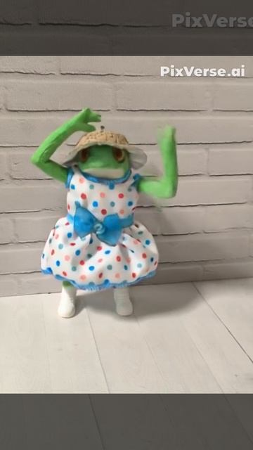 лягушка на ладошке