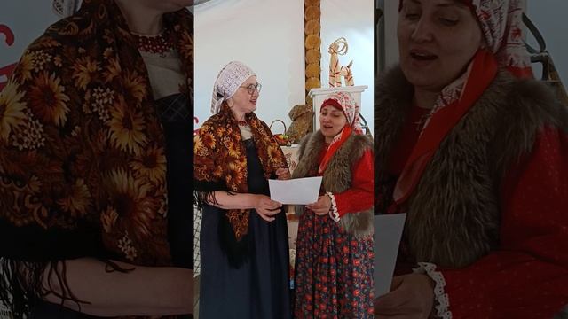 с Олей поем Урал родной