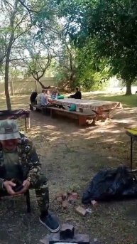 Война войной обед по распорядку