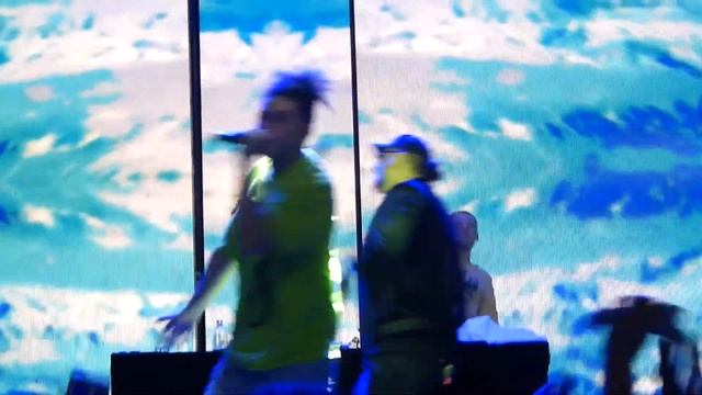 Появление Sorta на сцене, MLK+ - C’est La Vie (Се Ля Ви) + SLIVKI | 15.12 Москва | RED May Wave$