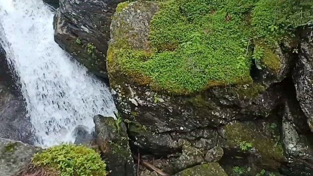 06.08.2024г. Поездка на ниве тревел на Жигаланские водопад?